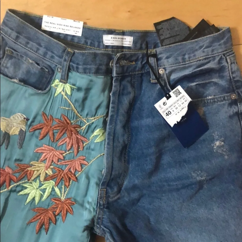 Zara Blue Straight Leg Jeans with Red Floral Design - Picture 2 of 8